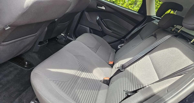 Ford Focus cena 39999 przebieg: 151000, rok produkcji 2016 z Rajgród małe 326